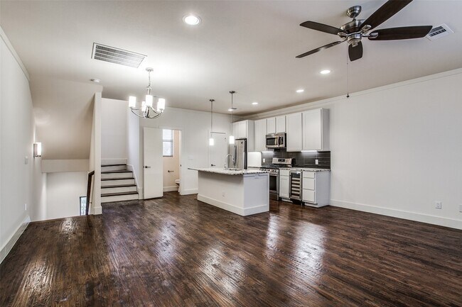 Foto del edificio - 4316 Hartford St