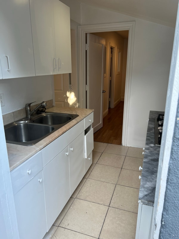 Building Photo - 8569 Remmet Ave