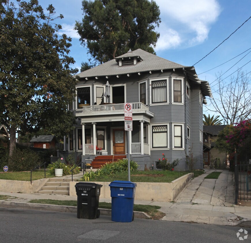 Foto principal - 792 E Kensington Rd
