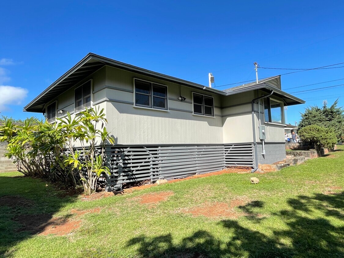 207 Iliwai Dr, Wahiawa, HI 96786 House Rental in Wahiawa, HI