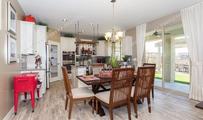 Building Photo - RANCHO CABRILLO 5 BEDROOM HOME FOR RENT