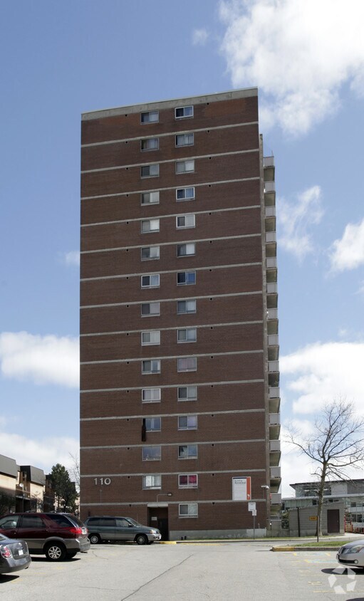 Building Photo - Statley Towers Apartments