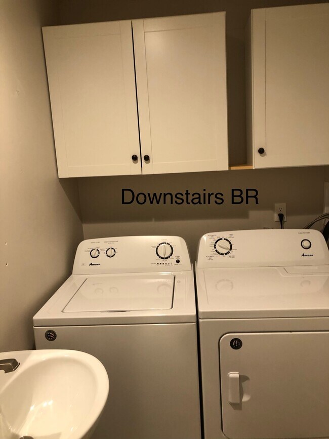 64 Kelly St, Lincoln, RI 02865 Townhome Rentals in Lincoln RI