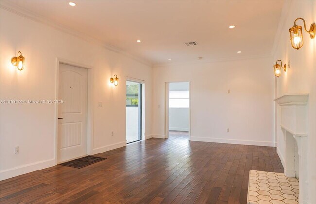 Foto del edificio - 5938 NE 5th Ave