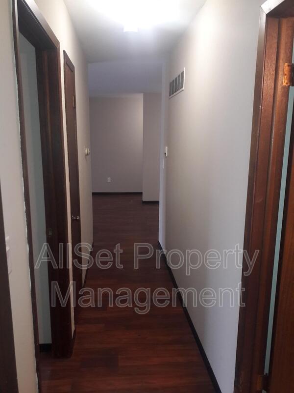 7630 W Dean Rd Unit 4, Milwaukee, WI 53223 Condo for Rent in