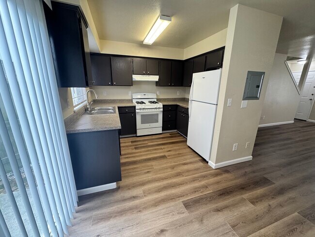 Foto del edificio - 114 Church St