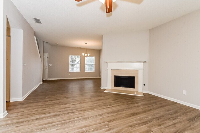 Foto del edificio - 1618 Thornwick Trace