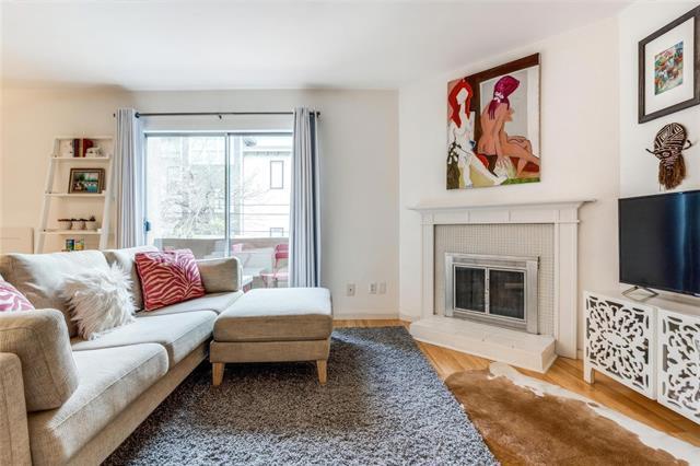 Building Photo - 4044 Buena Vista St