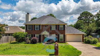 Building Photo - 15400 Taylor Loop Rd