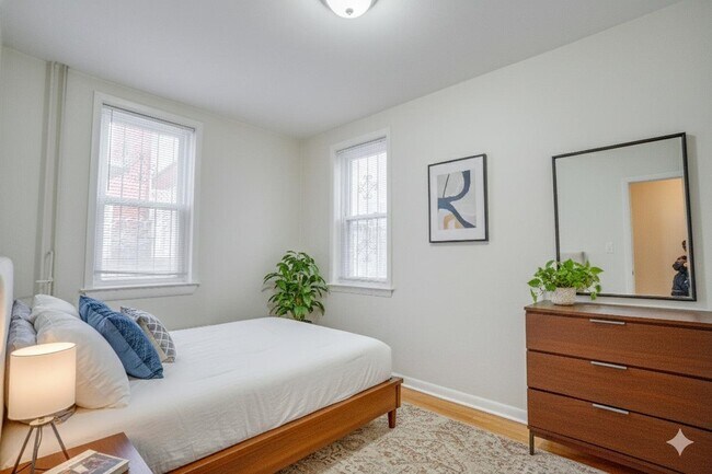 Building Photo - 678 Liberty Ave