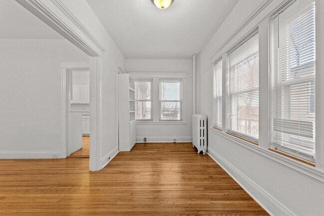 Foto del edificio - 227 Winchester St