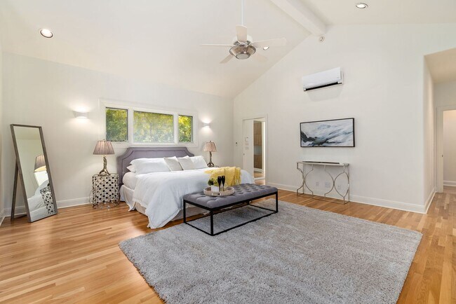 Foto del edificio - 434 Portlock Road