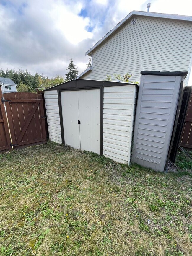 Foto del edificio - 1337 NW Redwing Dr