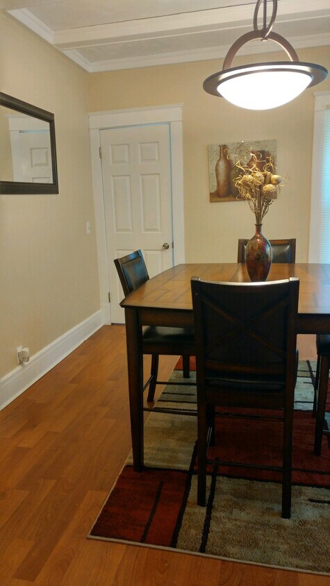 Dining Room - 120 Bradburn St