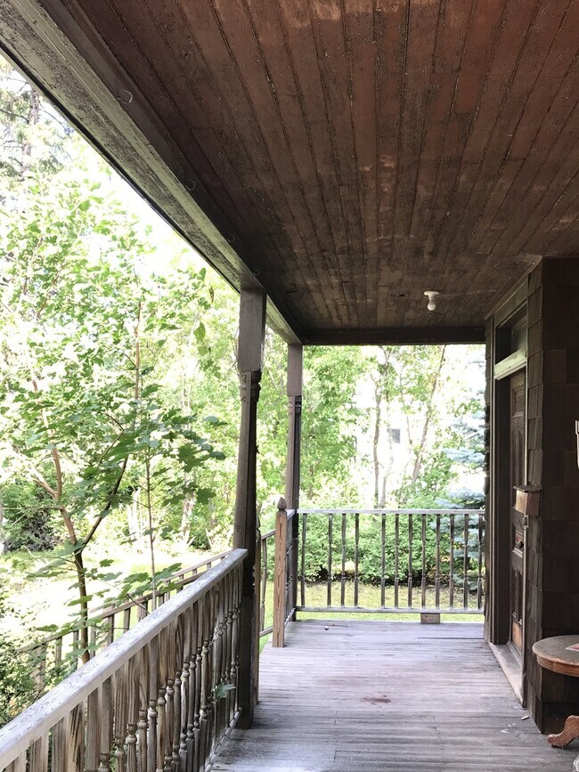 Foto del edificio - Beautiful 5 Bedroom 2 Bathroom Home in South Minneapolis!