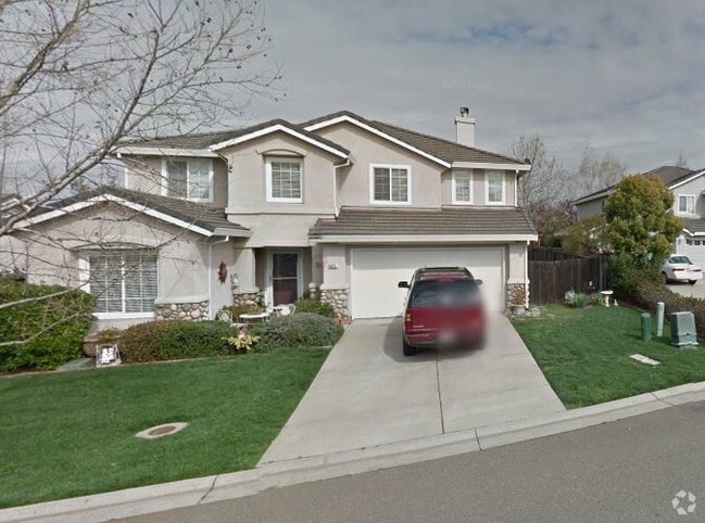 Building Photo - 5015 Sagan Ct