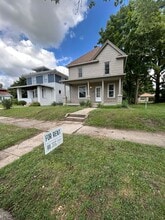 Building Photo - 305 E Bowman St