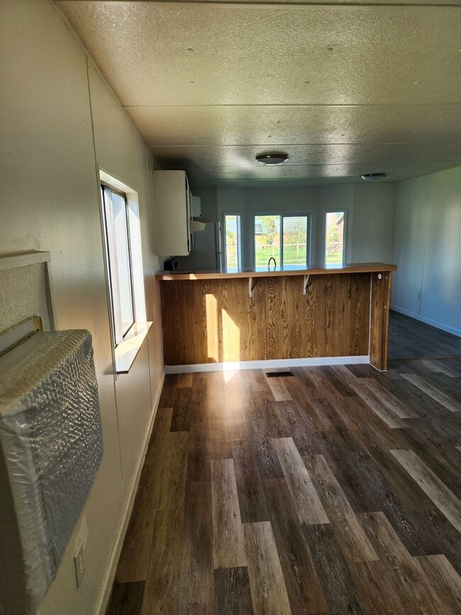 Building Photo - Manufactured Home in Pe Ell