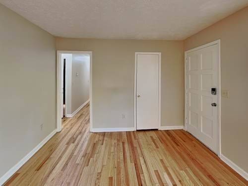 Foto del edificio - 5676 Crestwood Dr SW