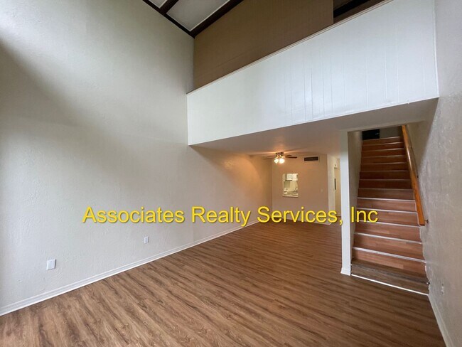 Foto del edificio - 611 SW 75th St