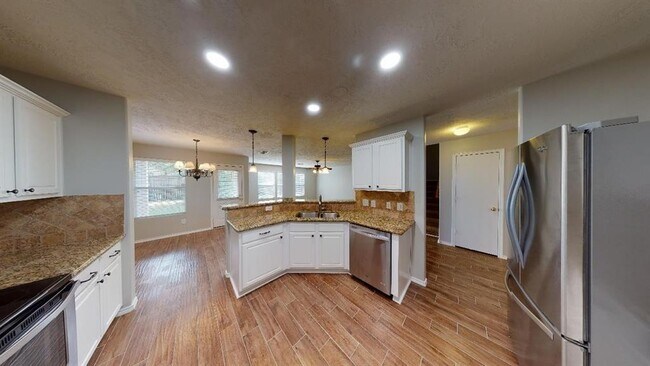 Building Photo - 94 S Vesper Bend Cir