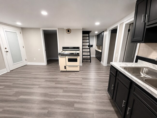 Primer piso - 346 Boston Rd