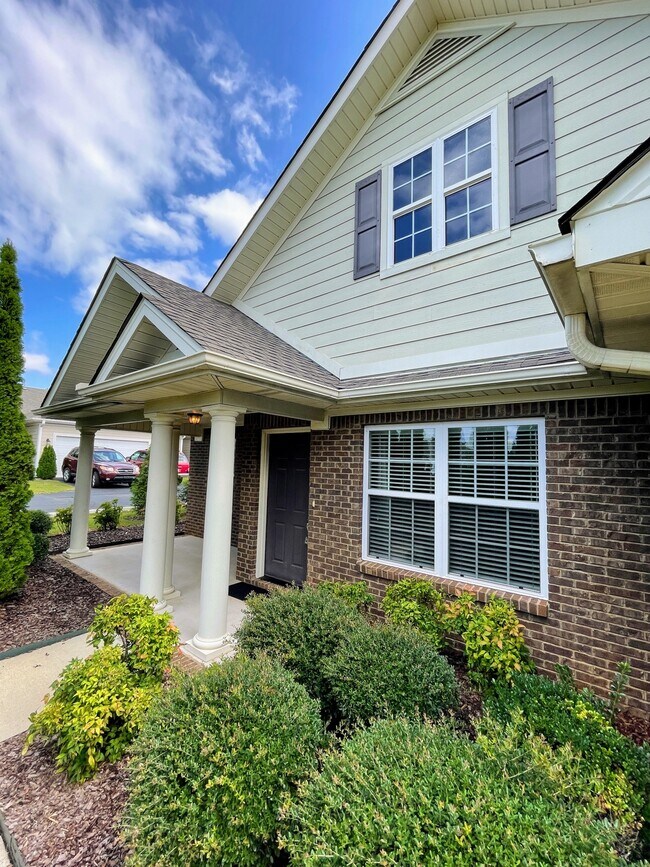 Foto del edificio - 57 NW Moore Farm Cir