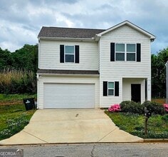 Building Photo - 213 Creekside Manor Dr