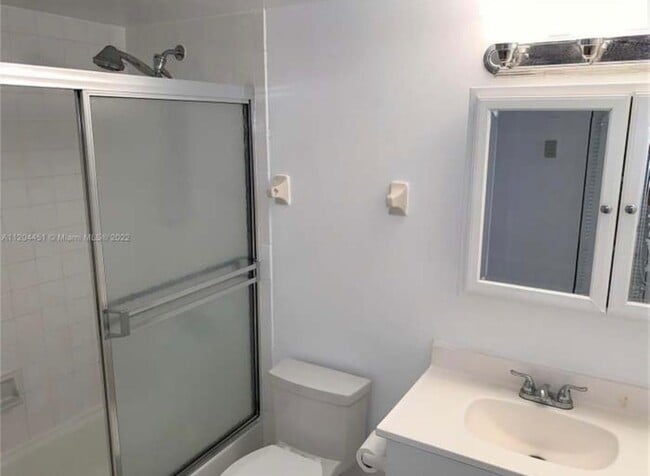 Building Photo - 8977 SW 123rd Ct
