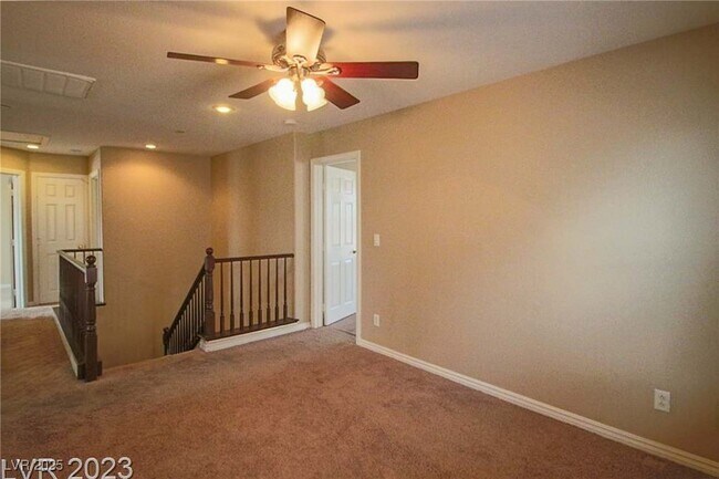 Building Photo - 3384 Jasmine Vine Ct