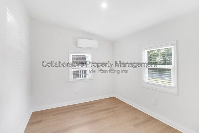Building Photo - 127 Hibiscus Ave