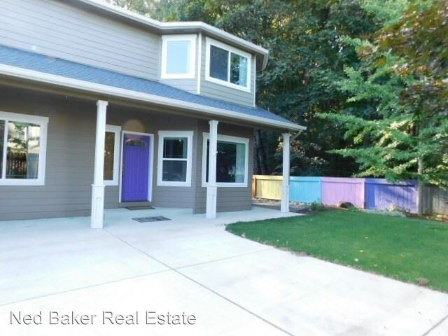 Building Photo - 4 br, 2.5 bath House - 635 Mule Deer St. NW