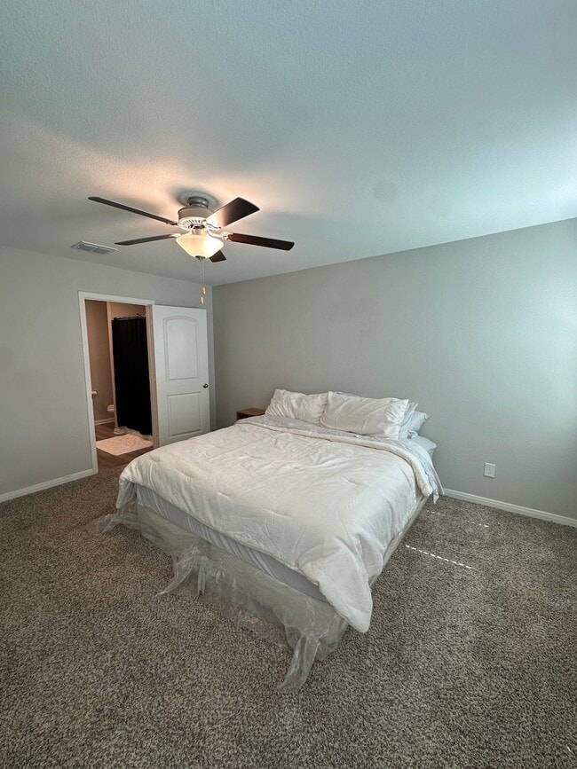 Foto del edificio - 6525 Underwood Way