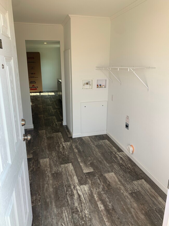 Foto del edificio - 306 E 37th Pl