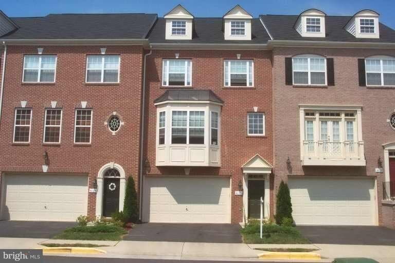 Photo - 4631 Carisbrooke Ln (Fairfax, VA)