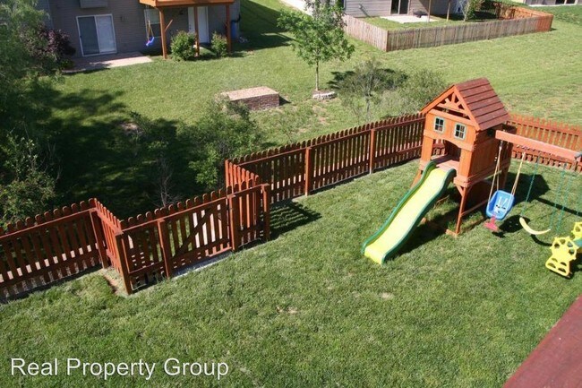 Building Photo - 4 br, 3 bath House - 2907 Woods Crossing Dr.