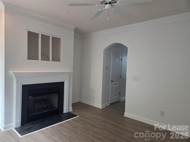 Foto del edificio - 109 Chawton Ln