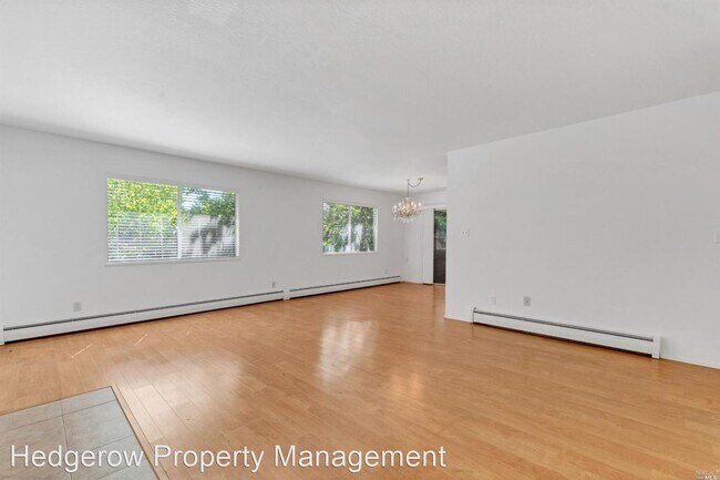 Building Photo - 2 br, 2 bath House - 2135 Redwood Road