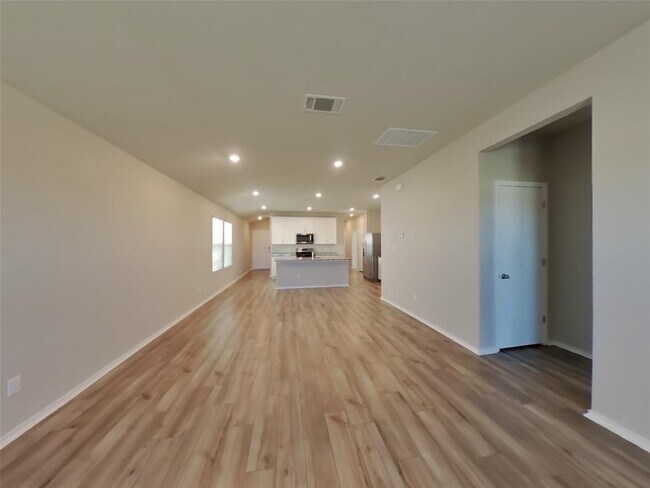 Foto del edificio - 5104 Saddle Clb Dr