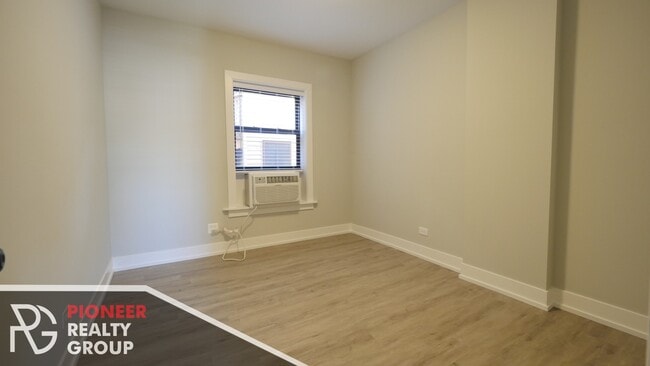 Building Photo - 3534 N Broadway St