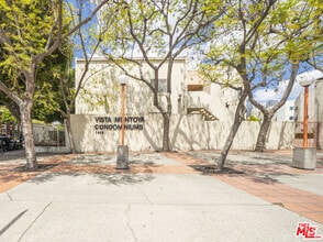 Building Photo - 1425 W 12th St