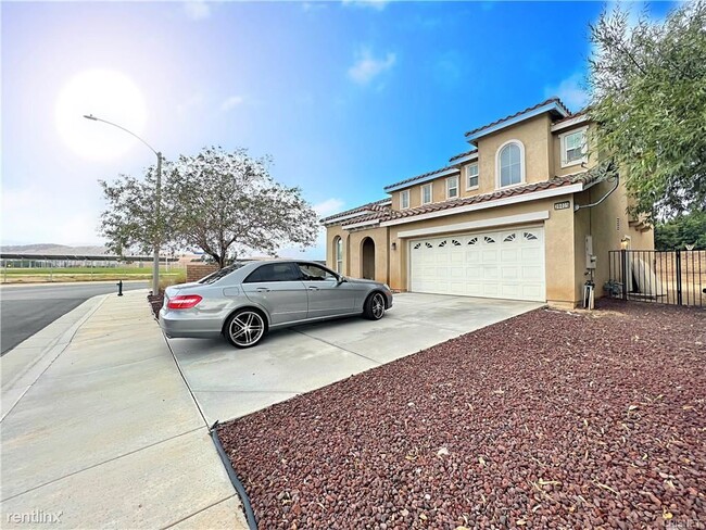 Building Photo - 4 br, 3 bath House - 39405 Indigo Sky Ave