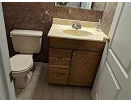 Foto del edificio - 104 Johnson Rd