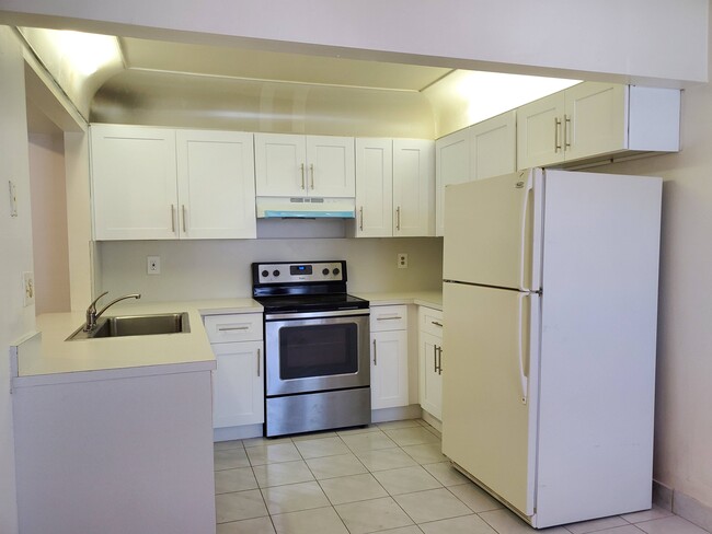 Building Photo - 455 NE 210th Circle Ter