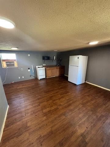 Building Photo - 648 FM 126