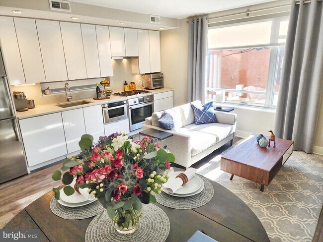 Foto del edificio - 1311 13th St NW