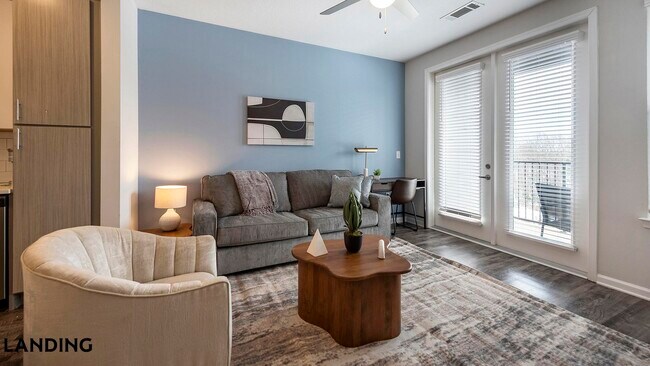 Building Photo - 5340 Periwinkle Hl Ave