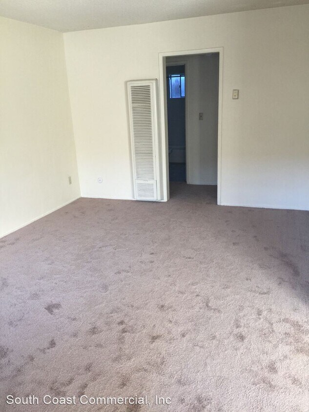 Building Photo - 4265 Altadena Ave