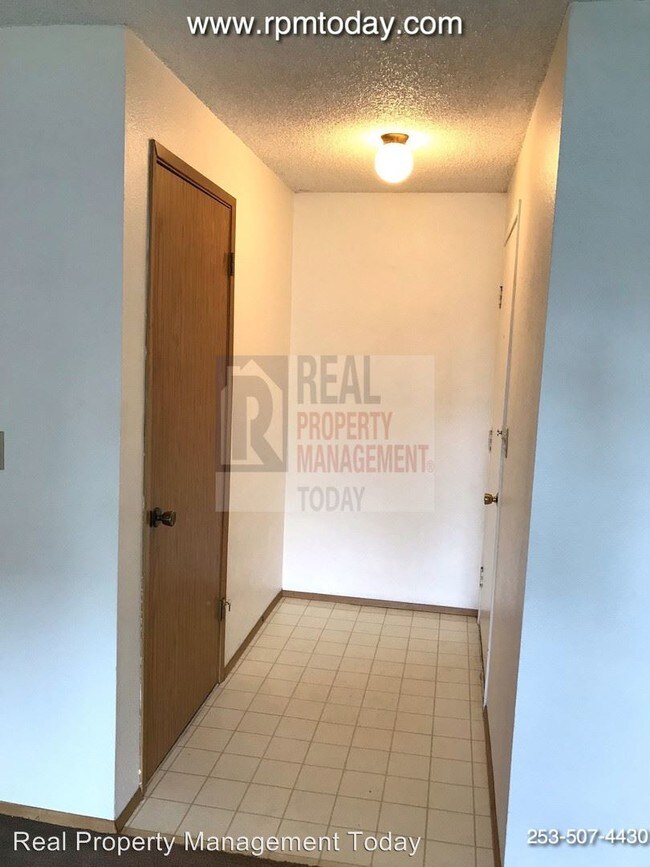 Foto del edificio - 9910 132nd St Ct E