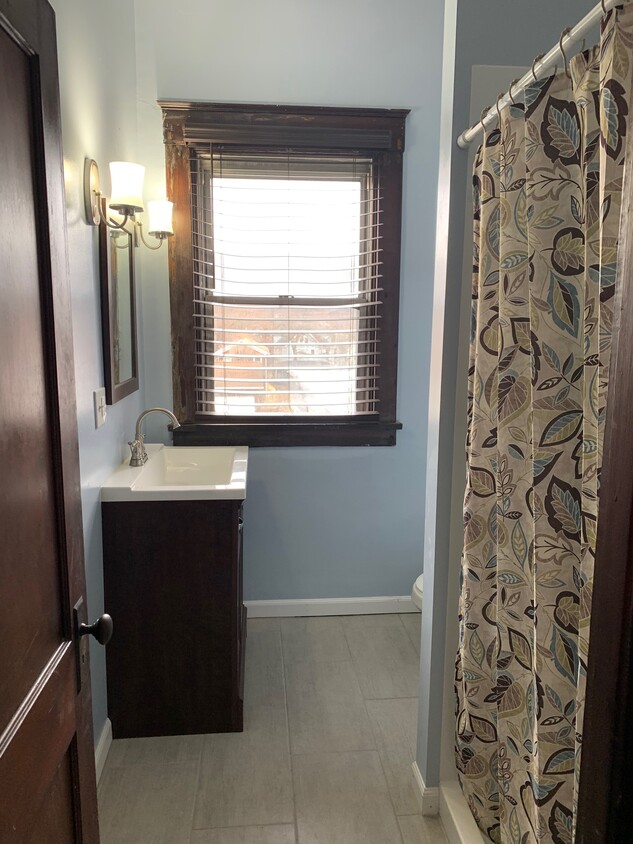 Renovated bathroom & shower. Includes wifi ceiling light - 1518 7th Ave